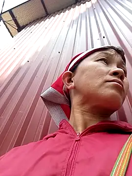 Snapshot of MaiHoa69 chatting on April 3, 2026, 3:04 am MaiHoa69 online show from April 3, 2026, 3:04 am