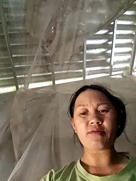 Snapshot of MaiHoa69 chatting on April 5, 2026, 2:31 am MaiHoa69 online show from April 5, 2026, 2:31 am