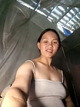 Snapshot of MaiHoa69 chatting on April 9, 2026, 6:19 am MaiHoa69 online show from April 9, 2026, 6:19 am