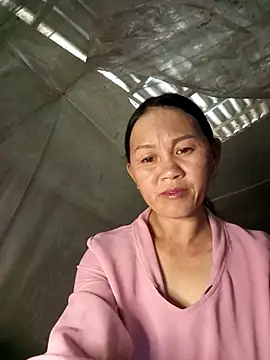 Snapshot of MaiHoa69 chatting on April 14, 2026, 6:19 am MaiHoa69 online show from April 14, 2026, 6:19 am