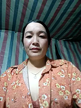 Bliss rose online show from September 14, 2025, 2:05 pm