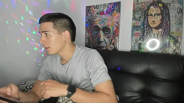 Mike3Xxx online show from September 24, 2025, 10:24 pm