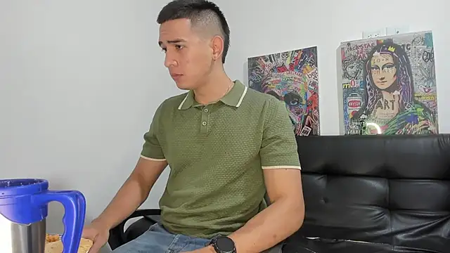 Mike3Xxx online show from September 28, 2025, 1:33 am