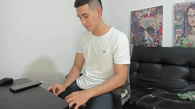 Mike3Xxx online show from September 29, 2025, 1:22 am