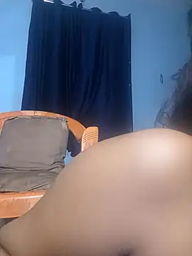 Snapshot of hottiebaba_01 chatting on October 21, 2025, 6:30 pm hottiebaba 01 online show from October 21, 2025, 6:30 pm