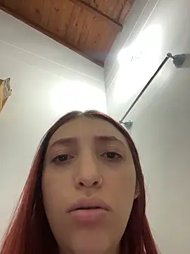 Paulina-Wells online show from October 13, 2025, 9:37 pm