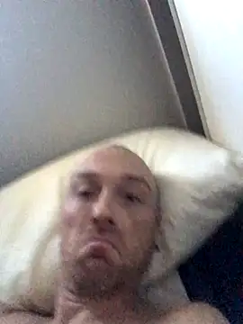 Snapshot of nathanlewrbsn chatting on September 20, 2025, 7:15 pm nathanlewrbsn online show from September 20, 2025, 7:15 pm