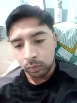 Tuslabios online show from July 24, 2026, 3:48 am