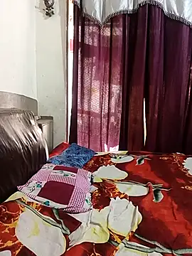 MEERAcle online show from March 7, 2026, 4:31 am