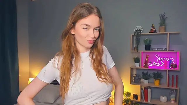 Snapshot of MarianFares chatting on January 10, 2026, 5:53 am MarianFares online show from January 10, 2026, 5:53 am