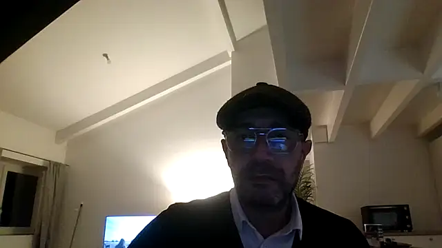 Twooseul online show from February 14, 2026, 8:16 pm