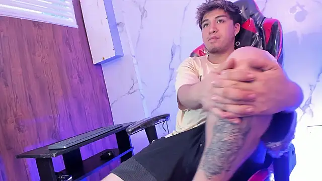 juanmechanic  online show from March 25, 2026, 2:01 pm