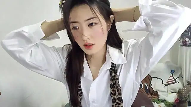 Moonlight-23 online show from January 13, 2026, 1:05 pm