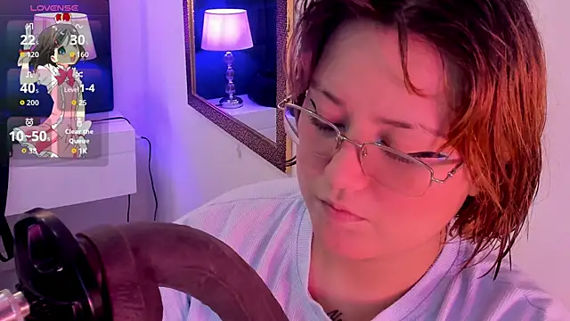 Snapshot of isa_grey_ chatting on October 16, 2025, 4:57 am isa grey online show from October 16, 2025, 4:57 am