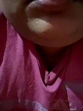 sexymotto online show from October 28, 2025, 5:26 pm