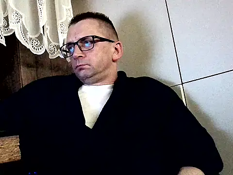 Snapshot of bajka760 chatting on November 20, 2025, 5:29 am bajka760 online show from November 20, 2025, 5:29 am