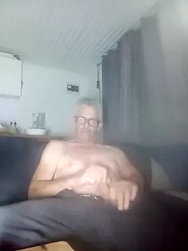 Snapshot of CPTCOCK chatting on November 28, 2025, 7:38 pm CPTCOCK online show from November 28, 2025, 7:38 pm