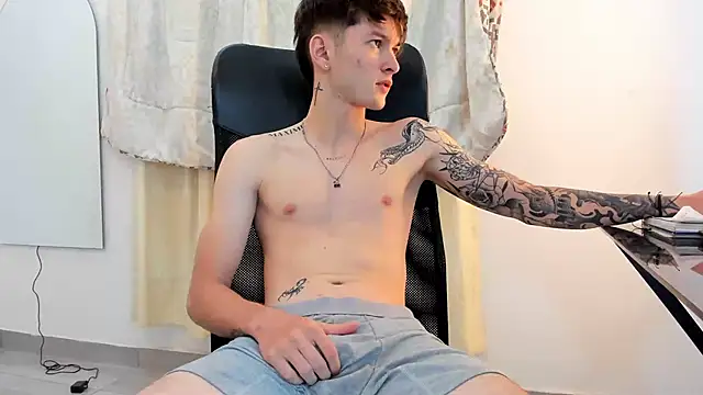 Snapshot of jake_kylee chatting on November 11, 2025, 1:38 am jake kylee online show from November 11, 2025, 1:38 am