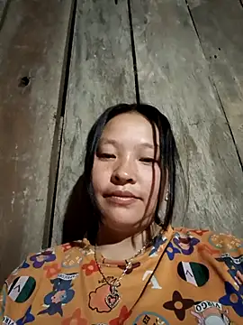 MuiNay online show from October 26, 2025, 10:15 pm