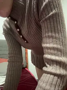 crhong666 online show from March 17, 2026, 12:37 am