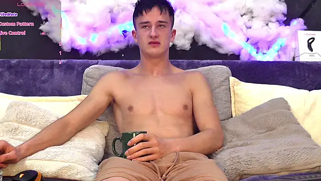 Snapshot of SirReed chatting on September 26, 2025, 2:59 am SirReed online show from September 26, 2025, 2:59 am