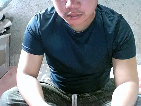 alhex gay26 online show from March 26, 2026, 4:07 am