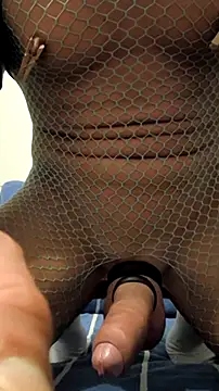 Snapshot of HandSom3Guy chatting on November 2, 2025, 9:22 am HandSom3Guy online show from November 2, 2025, 9:22 am