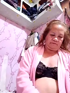 vickyhot1966 online show from April 12, 2026, 9:53 pm