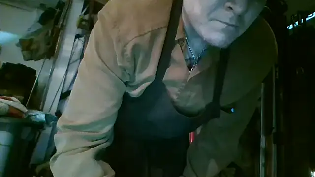 longd4tightpussy online show from April 2, 2026, 4:32 am