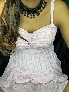 Snapshot of Dora__baby chatting on May 19, 2026, 6:25 pm Dora baby online show from May 19, 2026, 6:25 pm