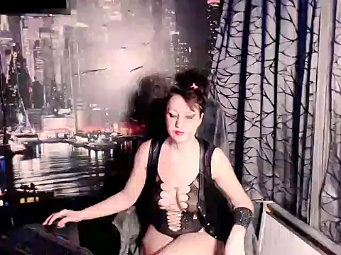 AMOURSWEET2025 online show from November 27, 2025, 1:13 pm