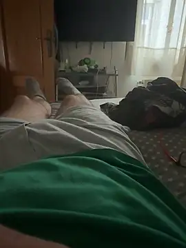 Snapshot of gigolobcn chatting on November 17, 2025, 2:45 pm gigolobcn online show from November 17, 2025, 2:45 pm