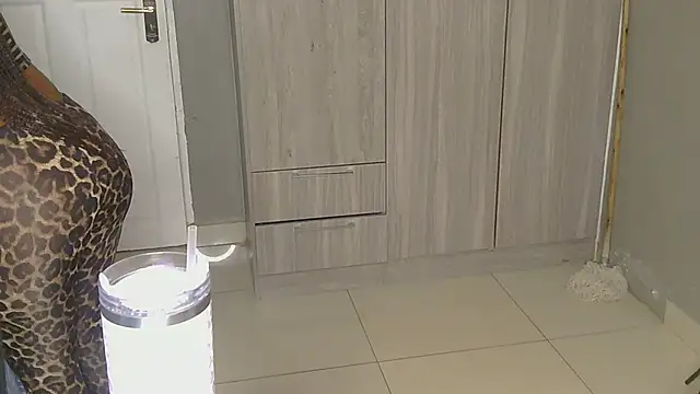 Snapshot of CherieBlushX chatting on February 13, 2026, 8:32 am CherieBlushX online show from February 13, 2026, 8:32 am