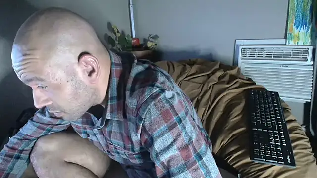 LeeCox online show from January 12, 2025, 10:02 am