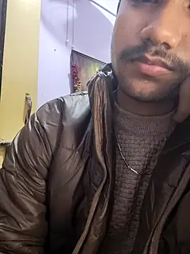 Snapshot of Drakyguy chatting on December 1, 2025, 5:12 am Drakyguy online show from December 1, 2025, 5:12 am