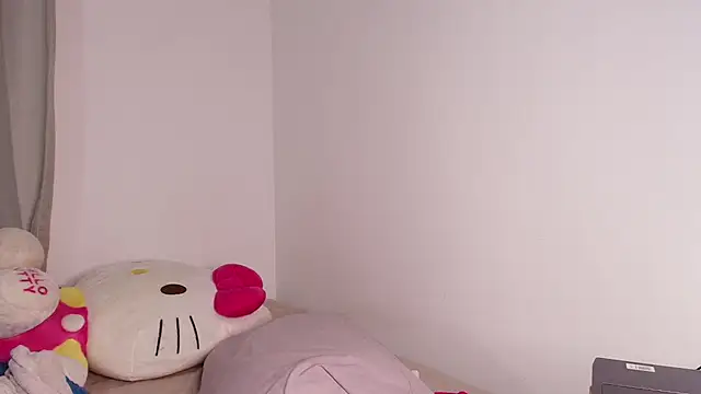 dulceangel   online show from September 9, 2025, 3:06 am