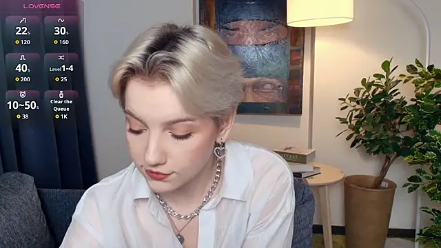 Snapshot of OdelynaAsp chatting on November 26, 2025, 1:01 pm OdelynaAsp online show from November 26, 2025, 1:01 pm