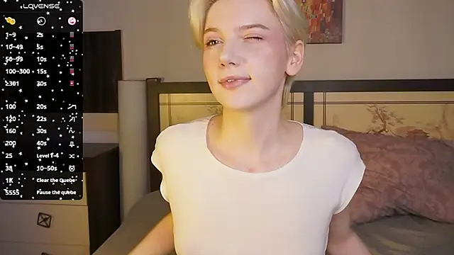 Snapshot of OdelynaAsp chatting on March 29, 2026, 5:51 am OdelynaAsp online show from March 29, 2026, 5:51 am