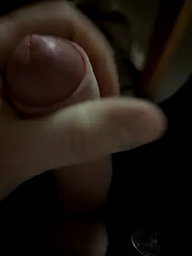 Snapshot of Silver_Power chatting on December 5, 2025, 4:32 am Silver Power online show from December 5, 2025, 4:32 am