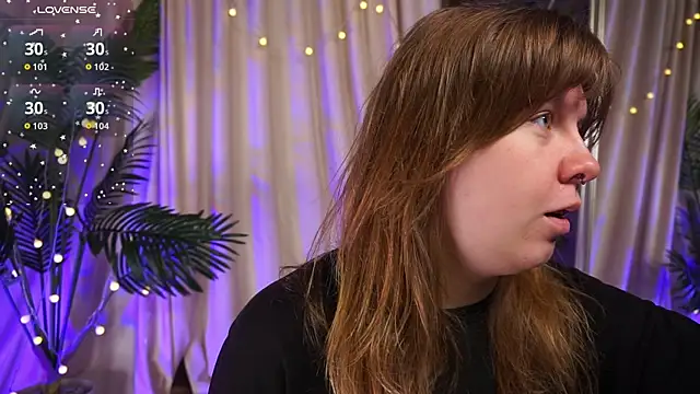 Snapshot of Sense_Of_Rosemary chatting on September 25, 2025, 5:44 am Sense Of Rosemary online show from September 25, 2025, 5:44 am