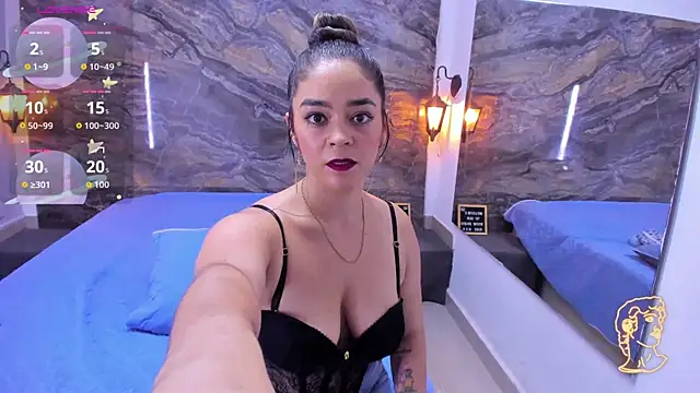 Snapshot of Agnes-23 chatting on May 9, 2026, 12:43 pm Agnes-23 online show from May 9, 2026, 12:43 pm