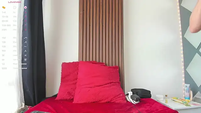 Snapshot of hannah_lover chatting on September 10, 2025, 7:47 pm hannah lover online show from September 10, 2025, 7:47 pm