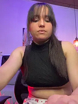 Eymmy 24 online show from October 3, 2025, 2:52 am