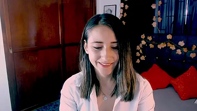 Sofia-mel online show from September 8, 2025, 8:30 pm