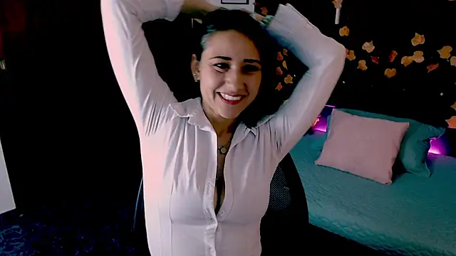 Sofia-mel online show from September 20, 2025, 10:11 pm