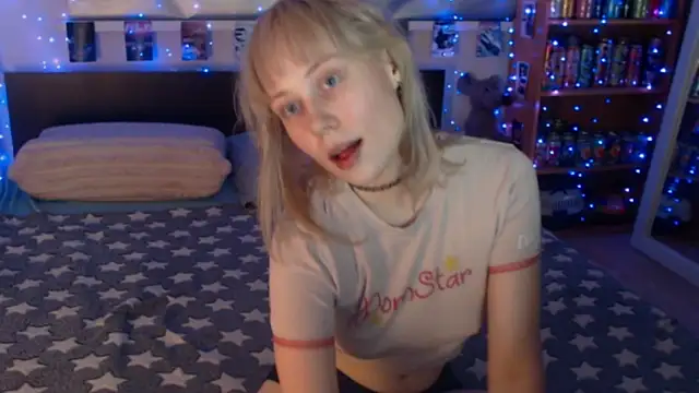 s1lvercherub online show from April 8, 2026, 8:20 pm