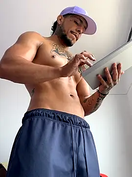 DeimonOficial online show from September 25, 2025, 5:38 pm