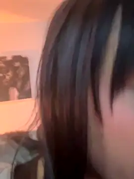 Snapshot of Aleja_ruizz chatting on September 22, 2025, 3:52 am Aleja ruizz online show from September 22, 2025, 3:52 am