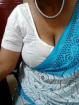 tami lavanya online show from September 22, 2025, 4:36 am