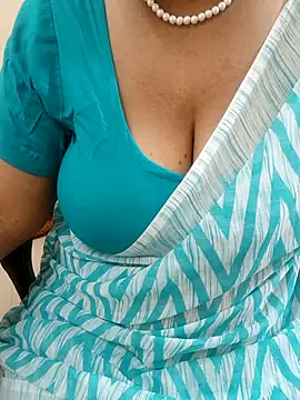 tami lavanya online show from November 8, 2025, 5:01 pm